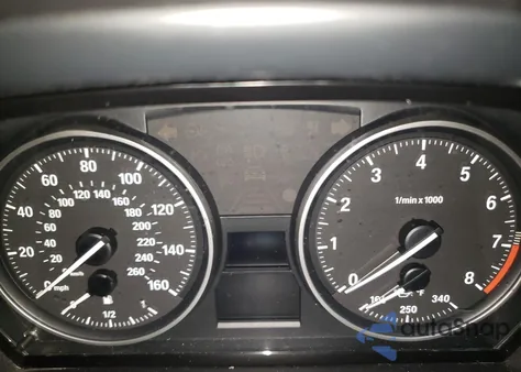 2009 BMW 335 I z USA, uszkodzony, nr VIN 047640